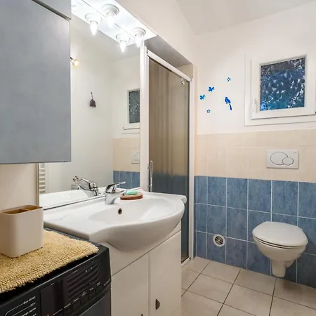 Joli Avec Piscine