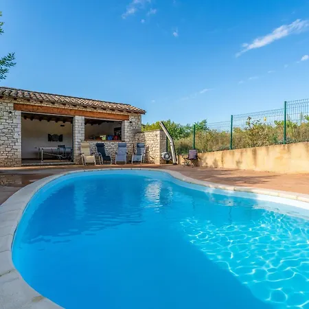 Joli Avec Piscine